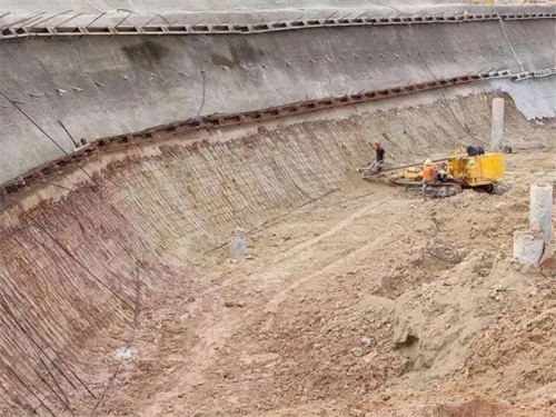 罗山基坑边坡加固